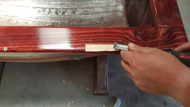 Hinge mortise chisel recess for tabletop