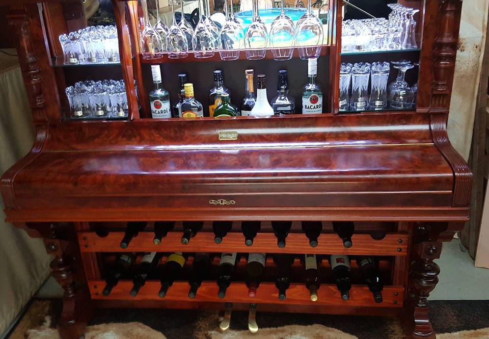How to repurpose an old piano into a bar/ drinks cabinet