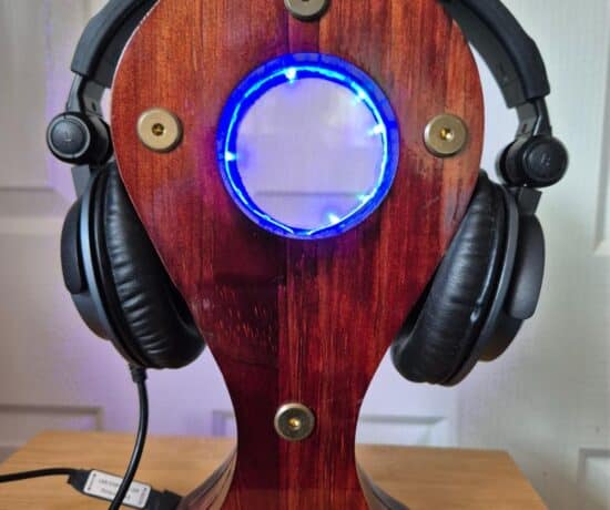 led headphone stand