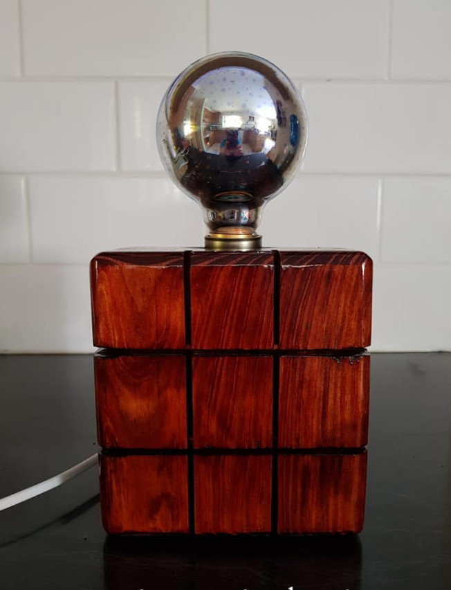 Wooden block lamp