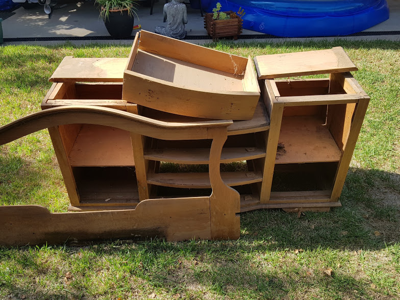 tips and trick on how to restore an antique dresser