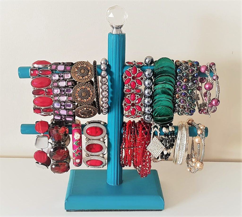 jewellery stand