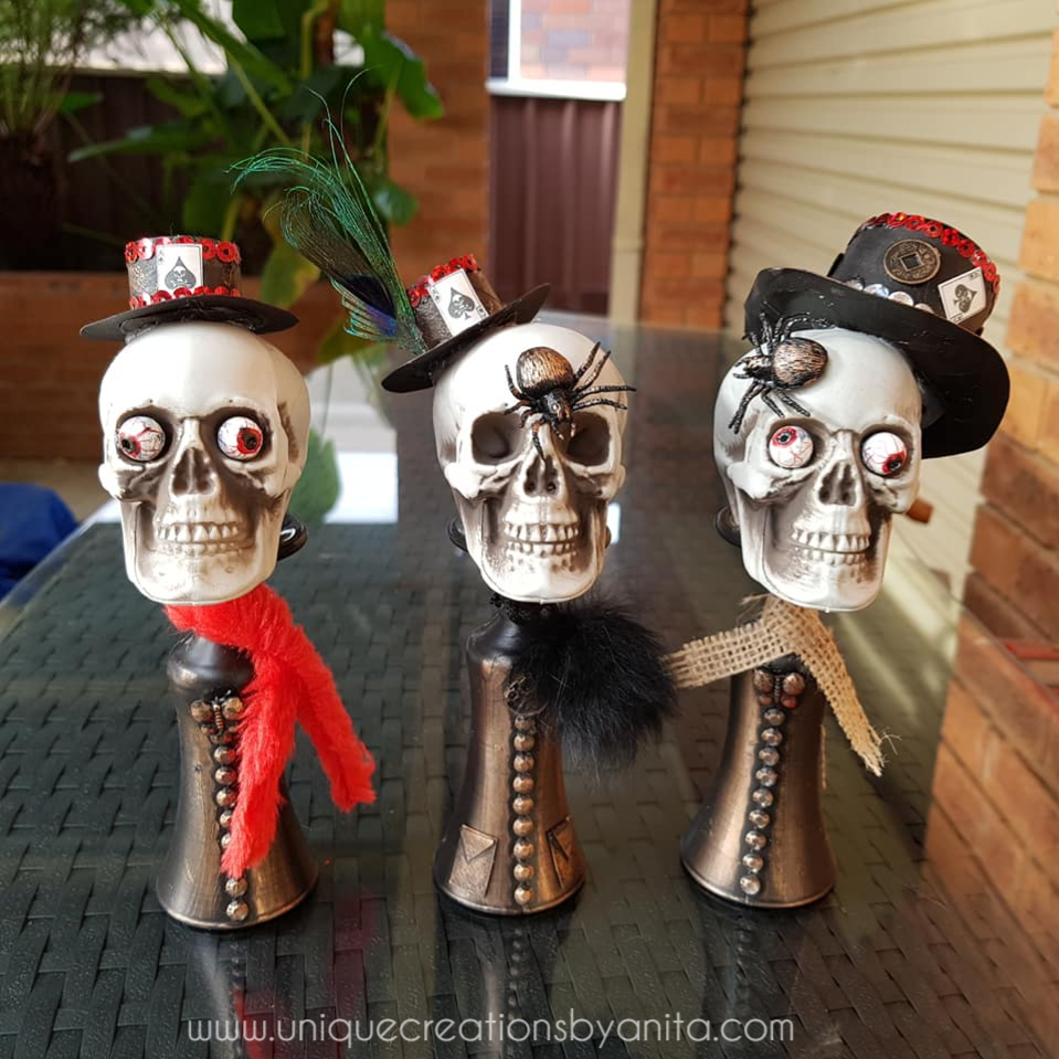 Halloween skull decor