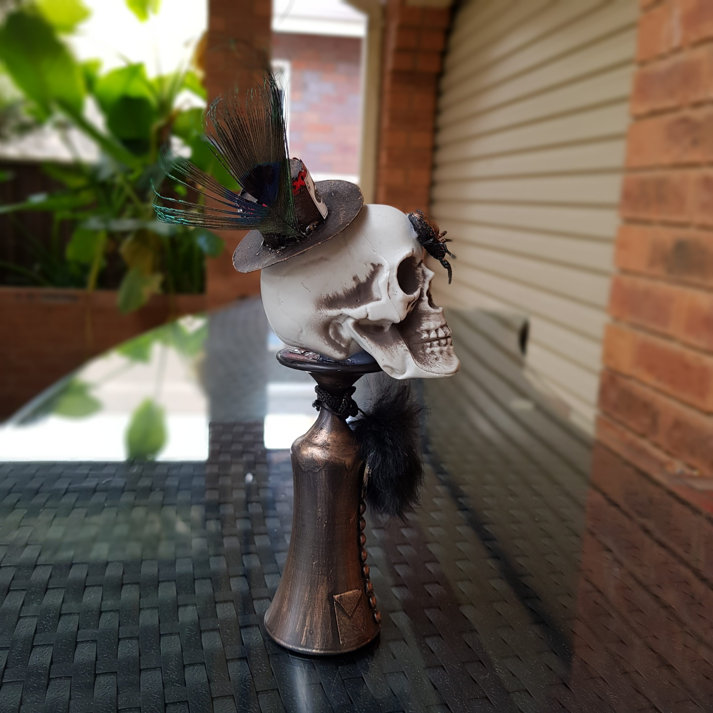 Halloween skull decor