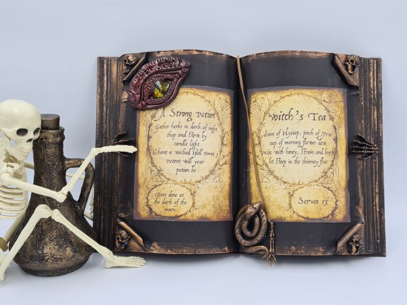 How to make a Spellbook - Unique Creations By Anita
