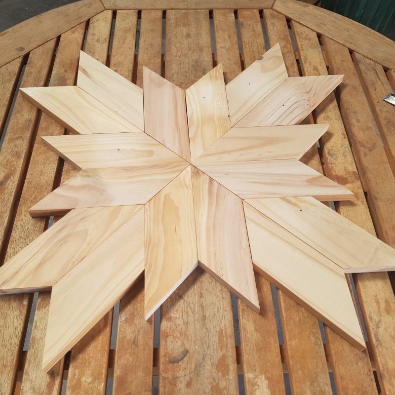 Start burst design dry-fitted along the pizza-slice guidelines