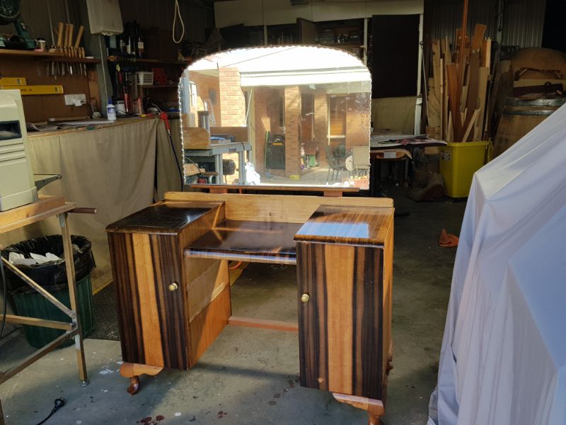 Old dressing table gets a Marilyn Monroe Decoupage makeover