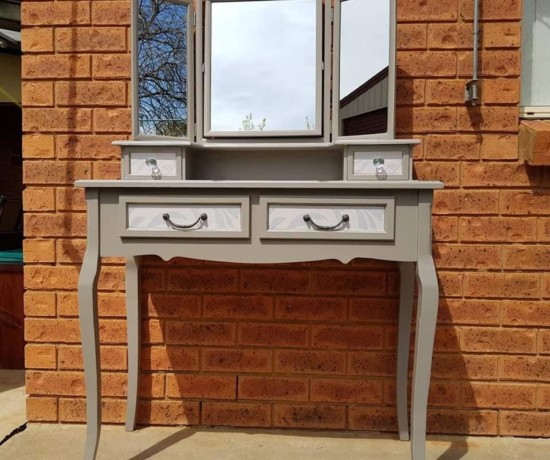 Vanity makeover using chalk paint