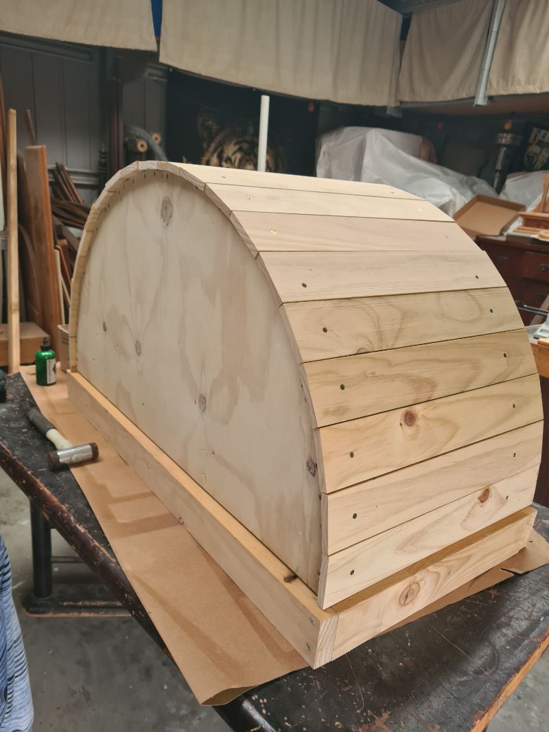 DIY wooden deluxe dog house
