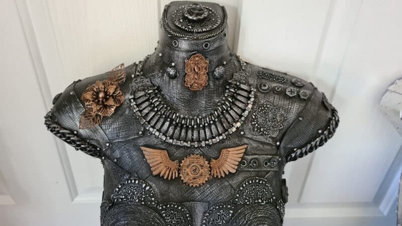 adding rust colour detail to focal points - top