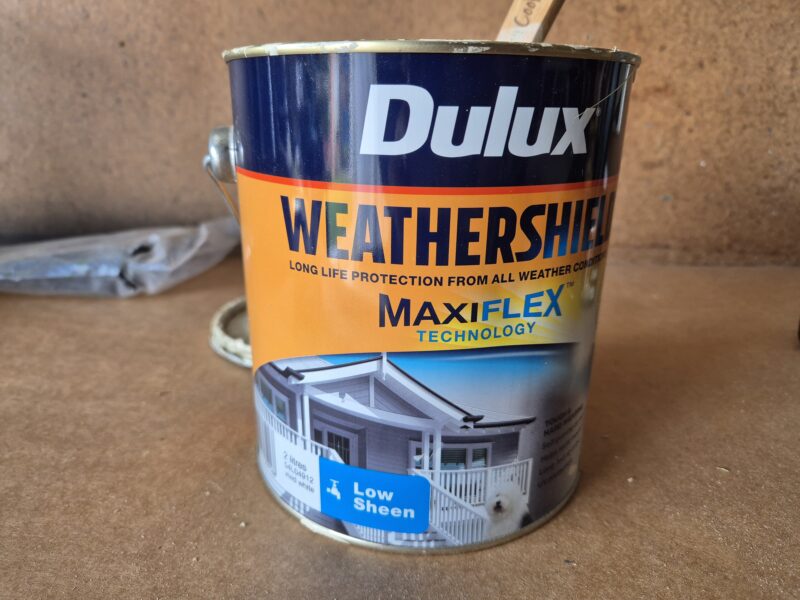 weatherproof paint for base