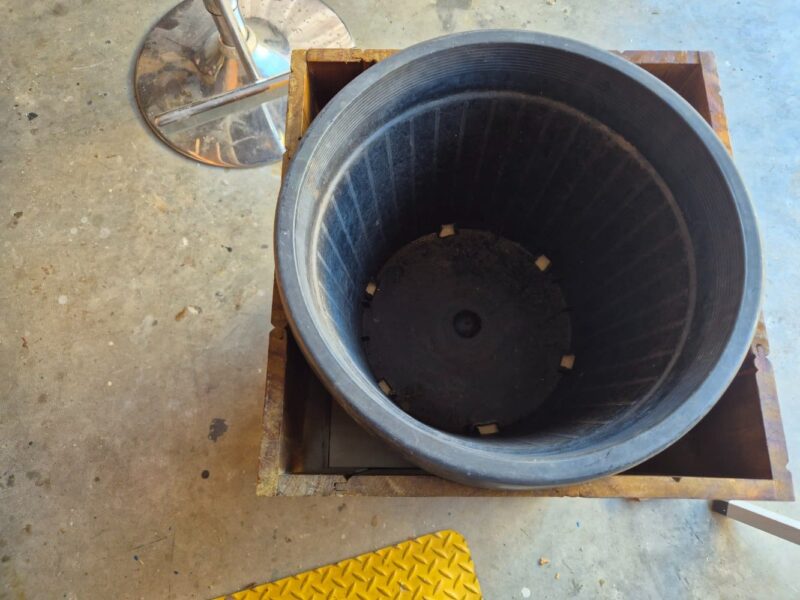 Dry fit plastic planter
